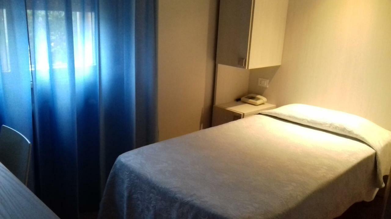 Single Room Private Bathroom